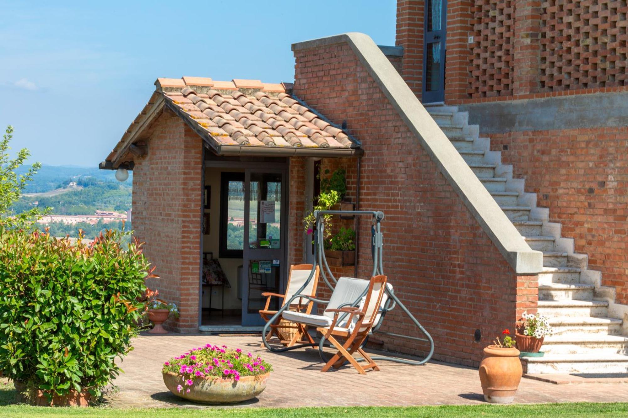 Casavacanze Vesta Isola d'Arbia Exterior photo